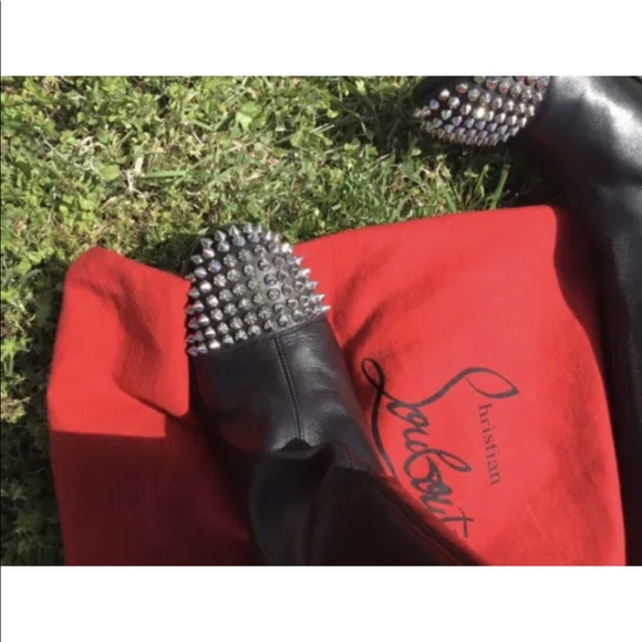 Christian louboutin Black Leather Round Toe Studded Spike Riding Boots Size 39.5 - Picture 3 of 10